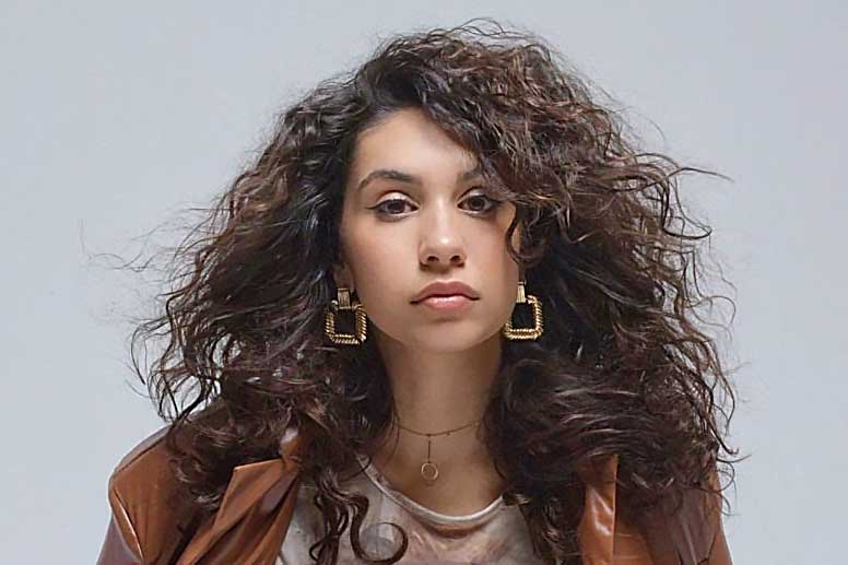 Singer, Alessia Cara