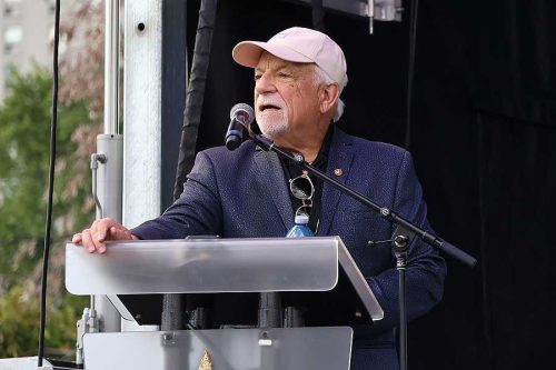 Cliff Hunt welcome message