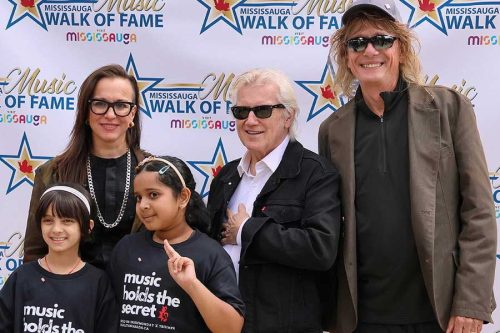 Donna Grantis, Gil Moore, Rik Emmett